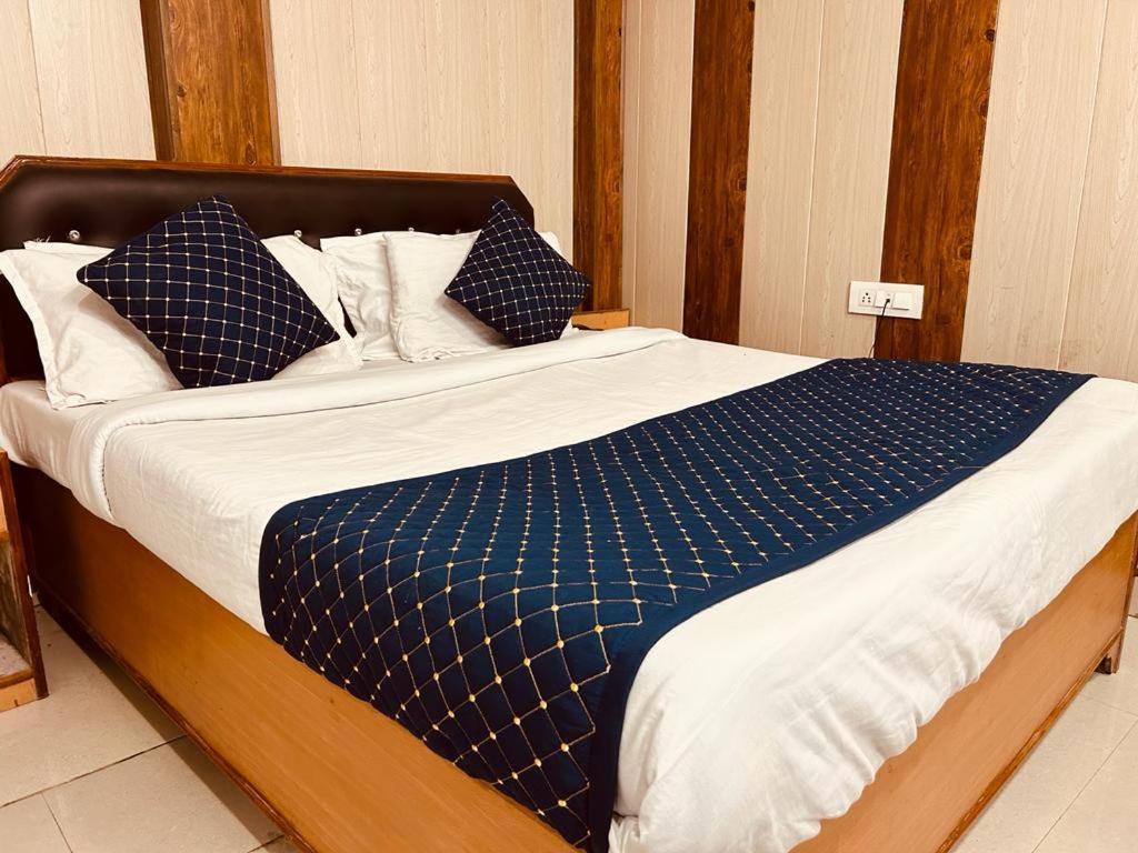 4 U Premium Tapovan Rishikesh Bagian luar foto